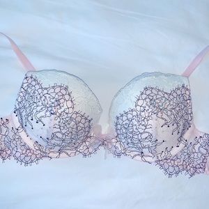 Rare 32B Dream Angels Crystal Bra Pink Crystal Lace Bra